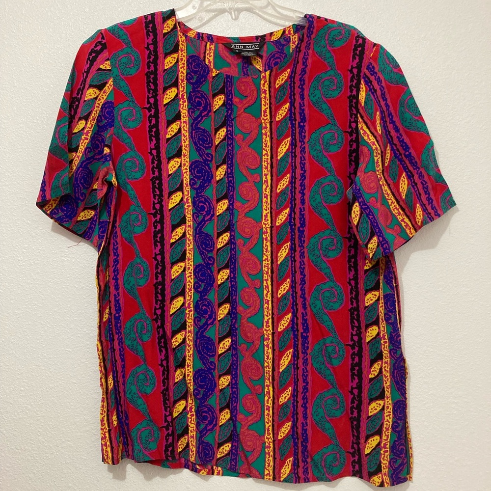 Vintage Ann May Women Top Size Small Colorful Blouse Geometric Pattern 100% Silk